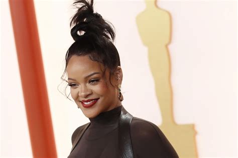 Rihanna per Dior: è il nuovo volto dorat